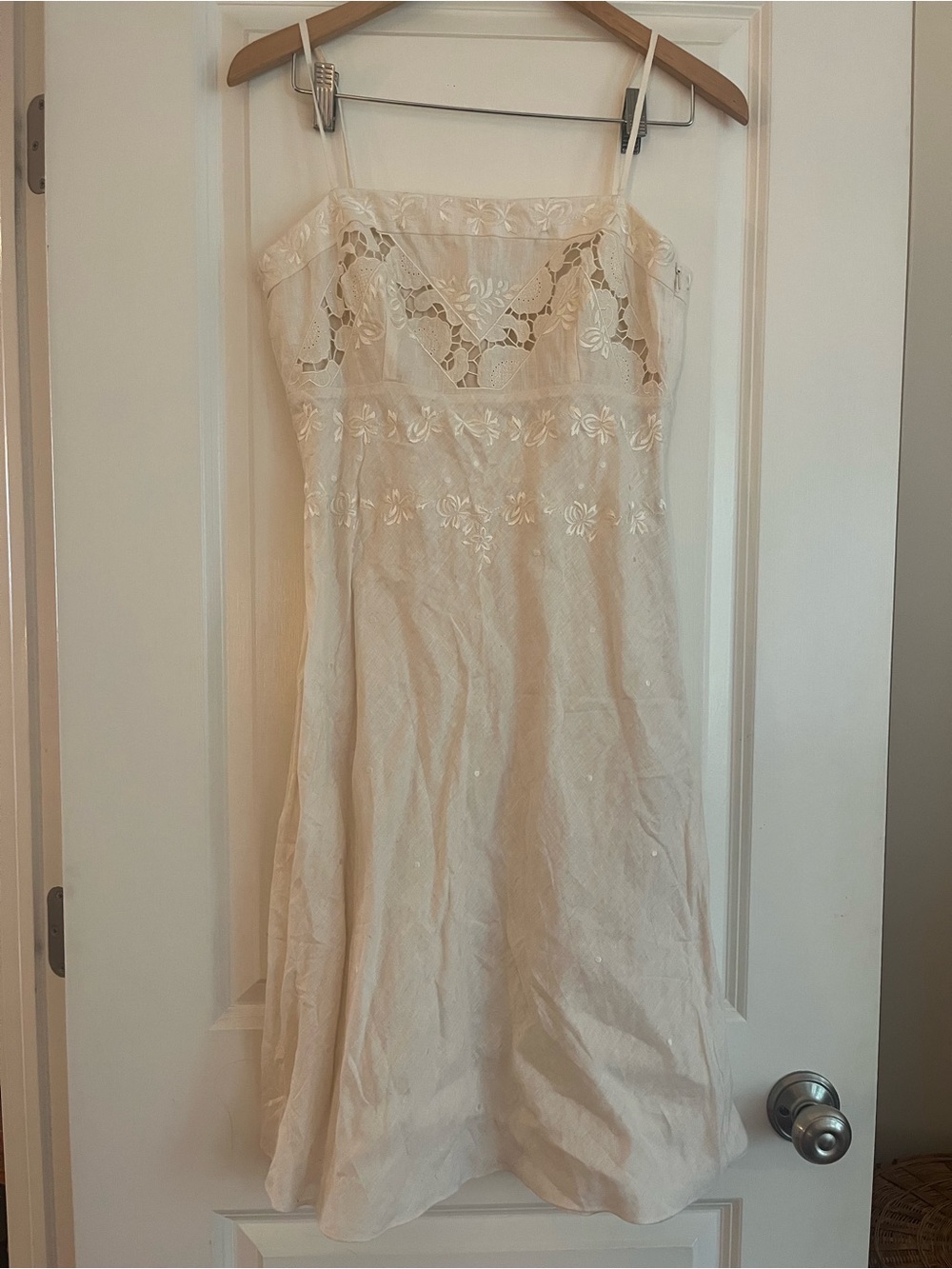 Ann Taylor Cream Embroidered Floral Sundress with Lace-Detailed Bodice